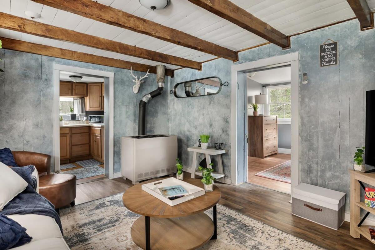 Creekside Cabin W Hot Tub, Fire Pit, Grill, Wifi! Basye Eksteriør billede